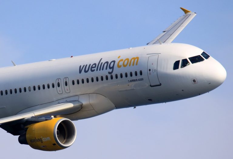 Las dos pasajeras expulsadas de Vueling podrían haber montado un altercado con una de las azafatas