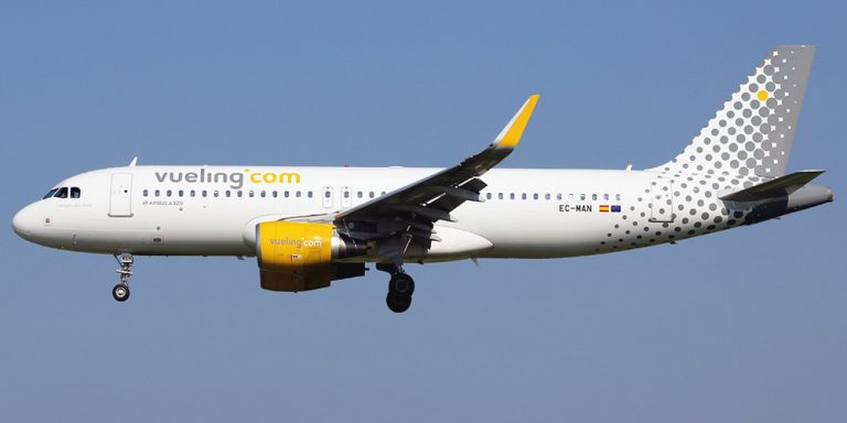 Dos pasajeras fueron expulsadas de un vuelo de Vueling por negarse a hablar en castellano.