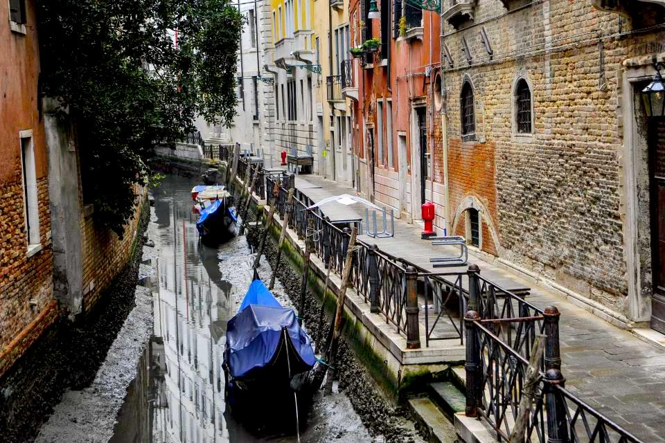 Los canales de Venecia se secan