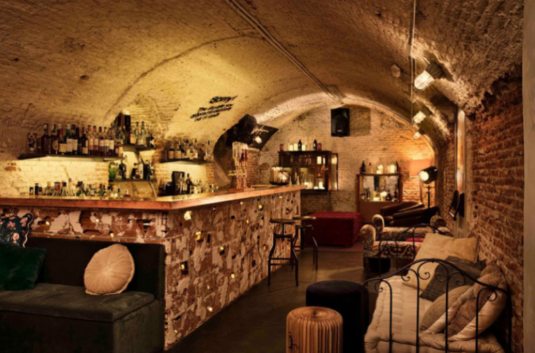 Clandestino, el bar exclusivo de Madrid que no puedes dejar de visitar