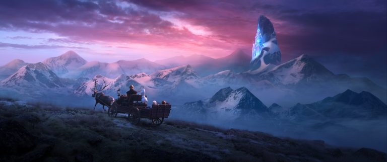 En Frozen 2, Elsa, Anna, Kristoff y Olaf viajan a través de un bosque encantado en busca de respuestas